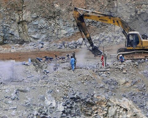 Bỏ ngoài sổ sách 28 tỷ đồng khi khai thác đá, Công ty Xây dựng Bình Dương không bị thuế kiểm tra trong hơn 10 năm
