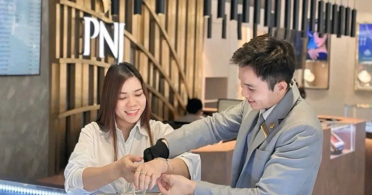 Vốn hóa PNJ giảm hơn 5.000 tỷ đồng chỉ vài ngày