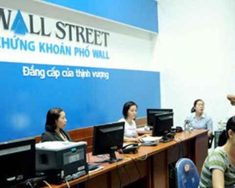 Chứng khoán Phố Wall bị xử phạt do vi phạm công bố thông tin