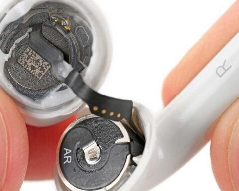 Công nghệ 1/10: AirPods 5 vẫn khó sửa, OpenAI giới thiệu mô hình AI giá rẻ