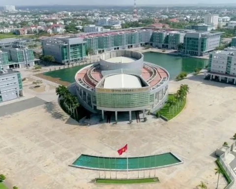 TPHCM chuyển trụ sở Trung tâm hành chính Bà Rịa – Vũng Tàu cũ cho trường Đại học Sài Gòn