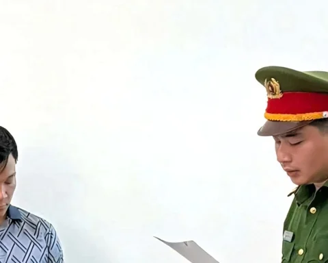 Khởi tố giám đốc và nhân viên một công ty chế biến vật liệu xây dựng ở Ninh Bình
