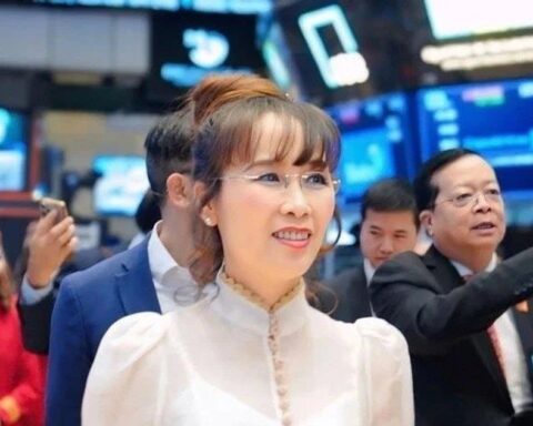 Ngân hàng của tỷ phú Nguyễn Thị Phương Thảo được một thế lực “gom” ròng đột biến 1.500 tỷ đồng phiên cuối tuần