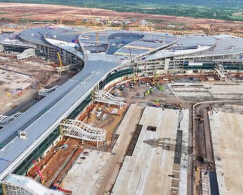 Doanh nghiệp phải thực hiện đúng giá dịch vụ hành khách tại sân bay Long Thành