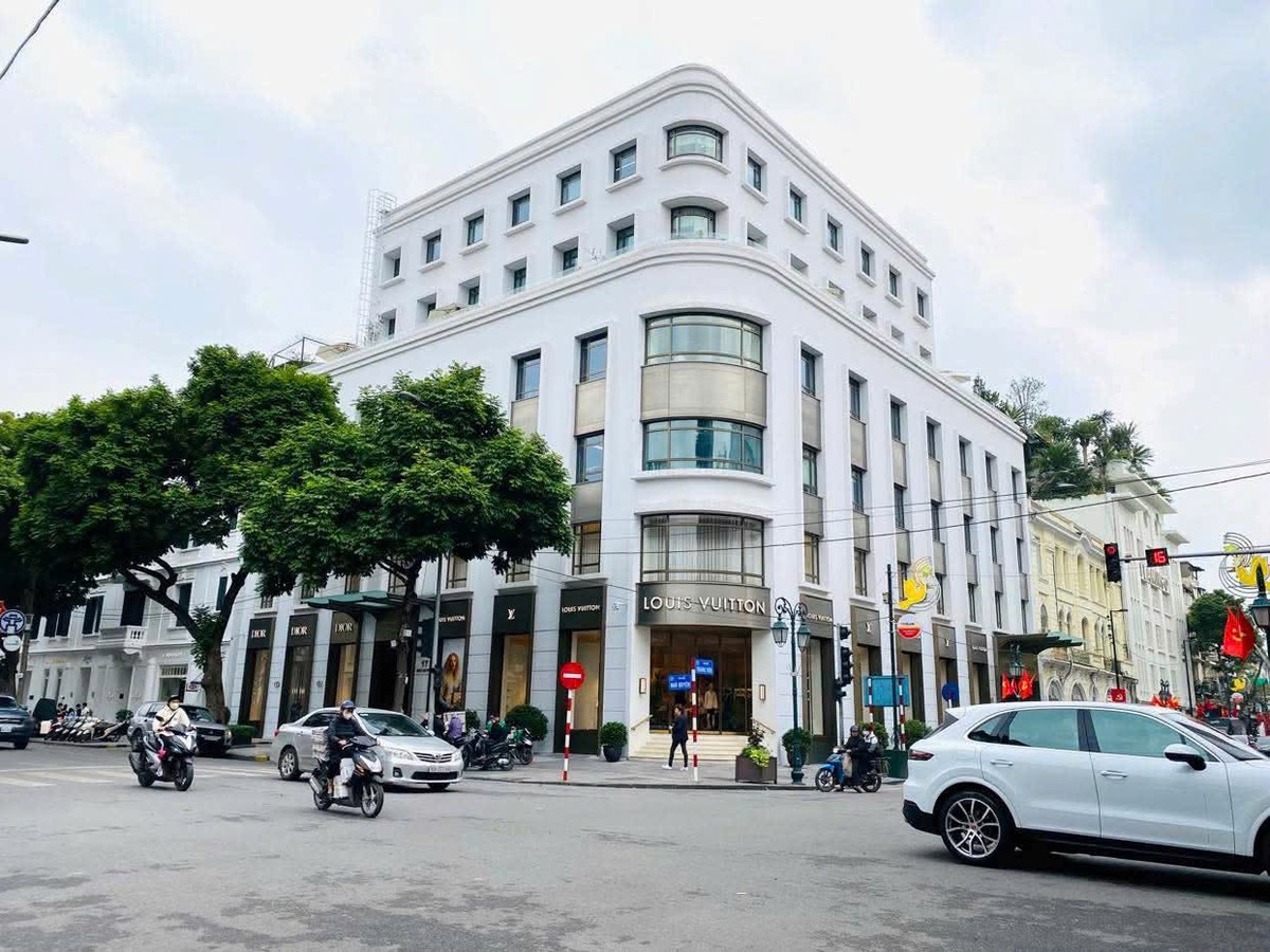 Chuyên gia Savills: Doanh nghiệp cần tái cơ cấu mạng lưới cửa hàng để tối ưu hóa hiệu quả kinh doanh