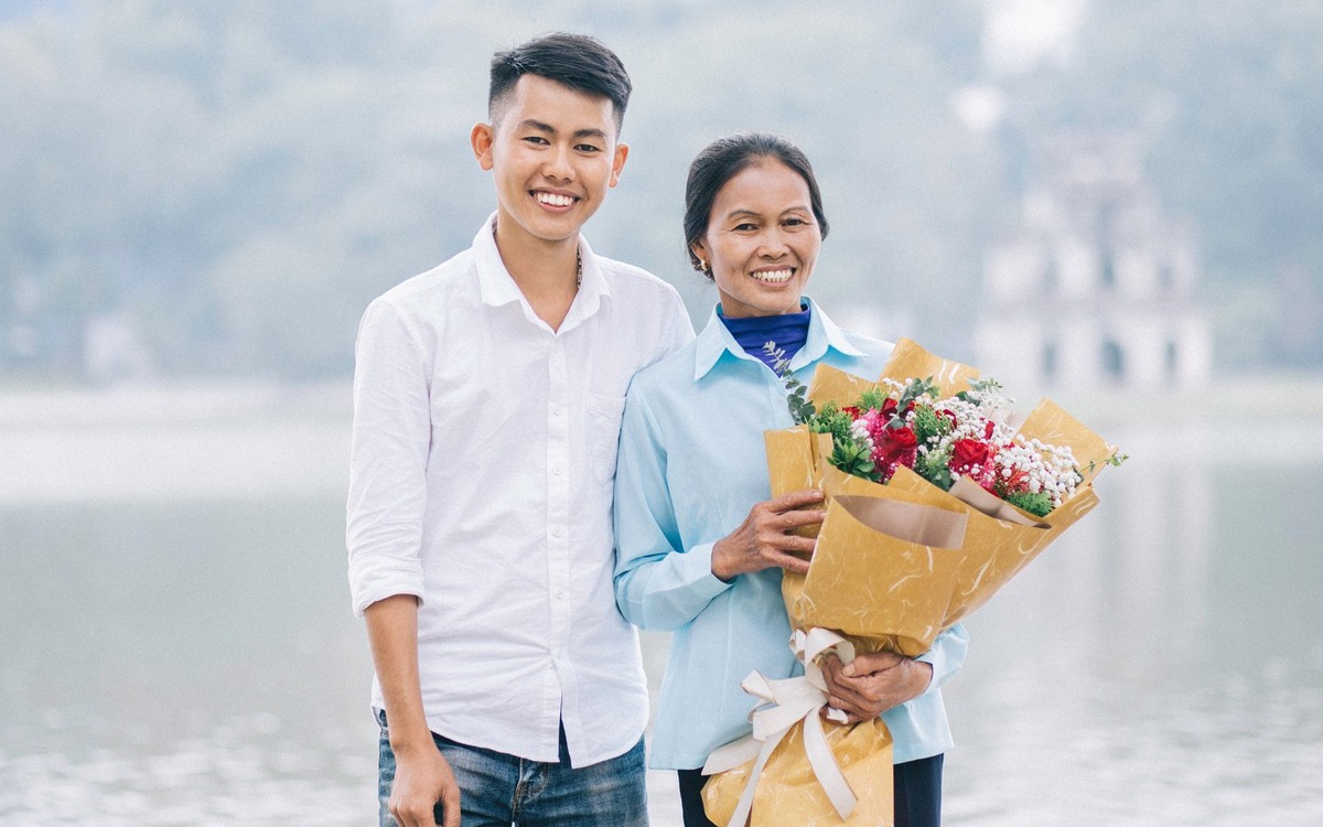 Thu nhập của Đồng Văn Hùng kênh ‘Ẩm thực mẹ làm’