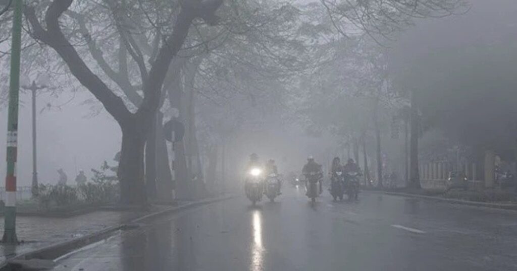 Không khí lạnh bắt đầu tràn về miền Bắc, có nơi trời rét 14-17 độ C: Nhiệt độ Hà Nội có thay đổi đáng chú ý