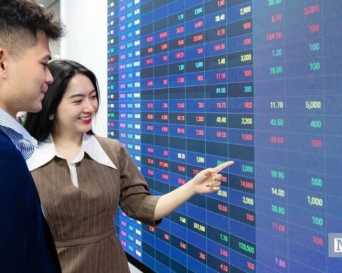 Lịch chốt quyền trả cổ tức trong tuần từ ngày 5/10-9/10, tỷ lệ cao nhất 65%