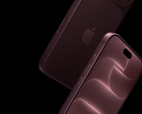 iPhone cháy hàng, Điện Máy Xanh báo doanh thu kỷ lục gần 100.000 tỷ