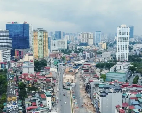 Đất tăng giá nhờ metro, quy hoạch: Ai hưởng lợi từ giá trị tăng thêm?