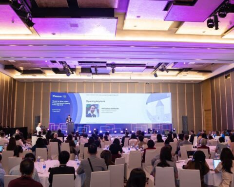 Việt Nam đang chuyển mình rất nhanh trong làn sóng AI, nhưng tốc độ chưa thể lấp đầy khoảng cách kỹ năng
