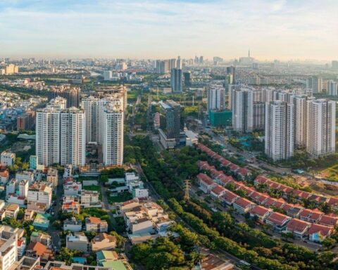 Vinhomes, Nam Long, Khang Điền được dự báo kinh doanh ra sao khi nhà mới vẫn đắt, người mua ngại lãi suất cao?