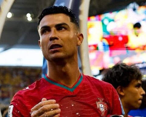 Án phạt dành cho Ronaldo