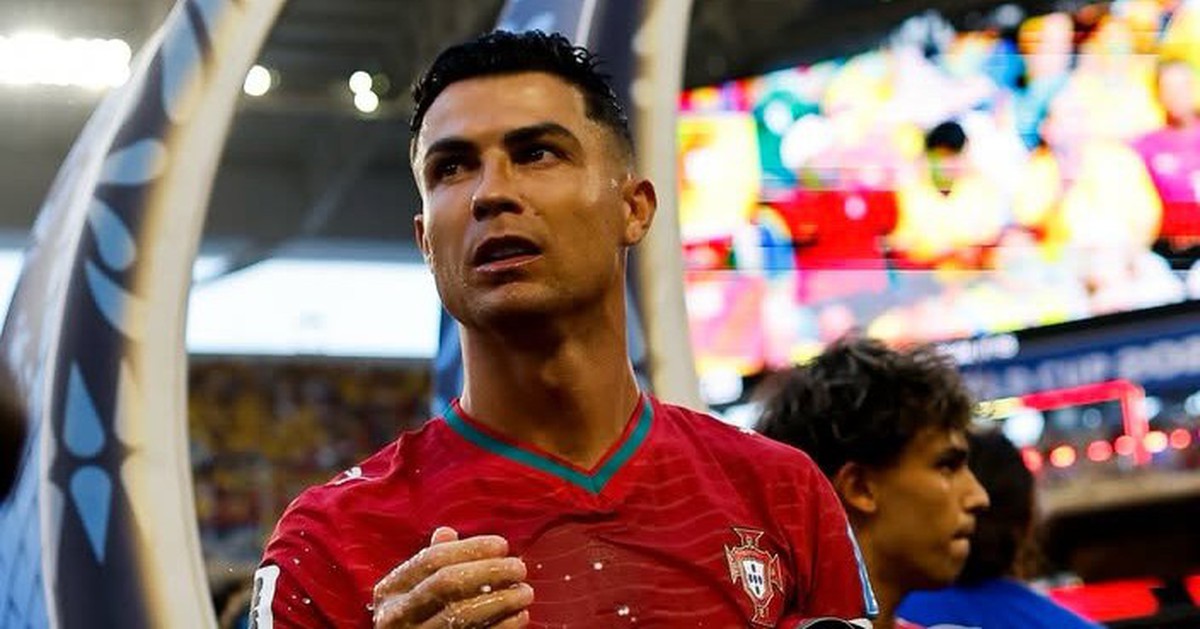 Án phạt dành cho Ronaldo