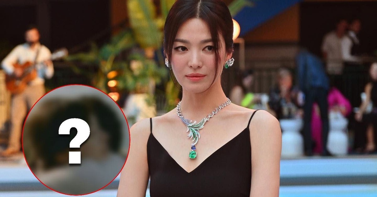 Song Hye Kyo tự đăng cảnh thân mật bên bạn trai tin đồn – thiếu gia tập đoàn đóng tàu lớn thứ 2 Hàn Quốc