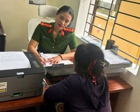 Sau cuộc gọi yêu cầu chuyển khoản trả khoản vay 79 triệu từ nhân viên ngân hàng, người phụ nữ báo công an Hà Tĩnh