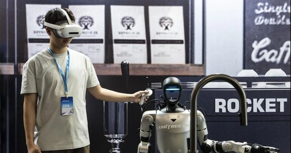 AI ‘xâm chiếm’ văn phòng Trung Quốc: Mỗi người làm việc bằng 3