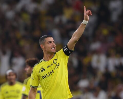 Ronaldo ghi bàn, toả sáng rực rỡ ở Al Nassr giữa lùm xùm với tuyển Bồ Đào Nha