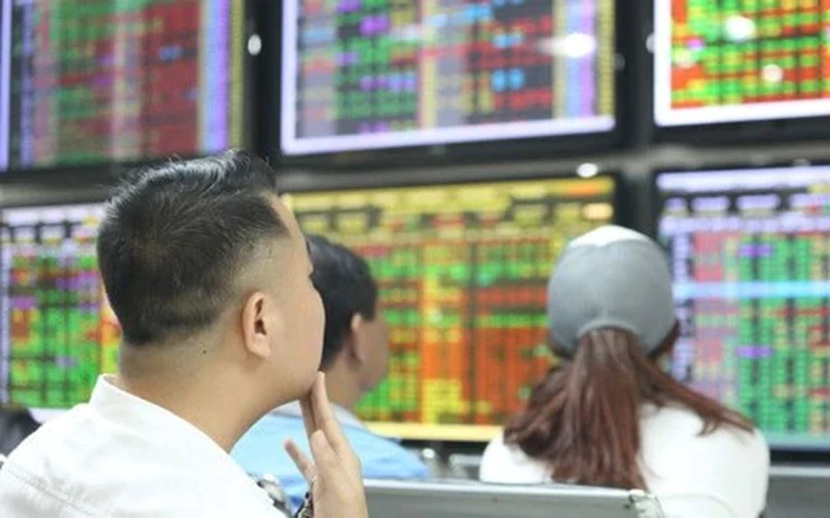 Góc nhìn chuyên gia: Cần tính kịch bản VN-Index lùi về 1.700 điểm, 4 nhóm ngành đáng chú ý trước mùa báo cáo quý