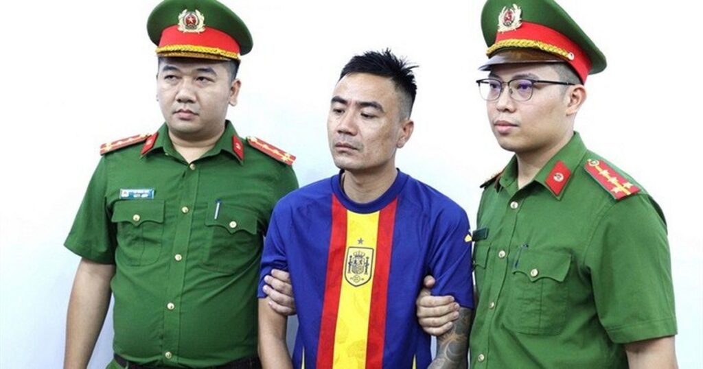 Khởi tố Thắng “Ật” về tội gây rối trật tự công cộng: Vì sao người bị đánh vẫn có thể bị xử lý hình sự?