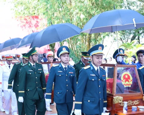 Hình ảnh tổng duyệt Lễ truy điệu, đưa hài cốt 731 liệt sĩ ở Công viên Lê Thị Riêng về nơi an nghỉ