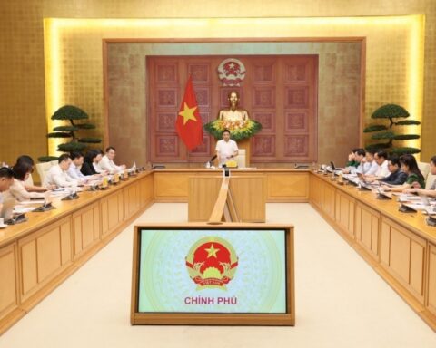Phó Thủ tướng Nguyễn Văn Thắng yêu cầu kiểm soát lạm phát, ổn định mặt bằng giá cuối năm