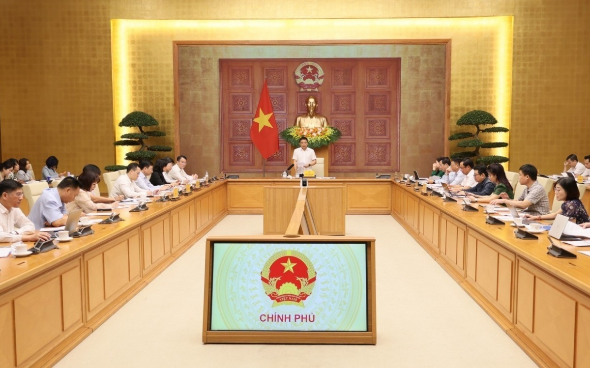 Phó Thủ tướng Nguyễn Văn Thắng yêu cầu kiểm soát lạm phát, ổn định mặt bằng giá cuối năm