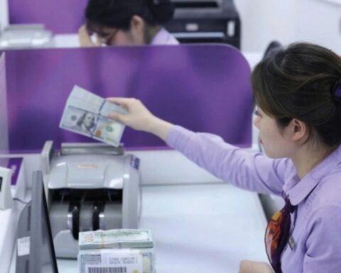 Chứng khoán trước biến số lãi suất