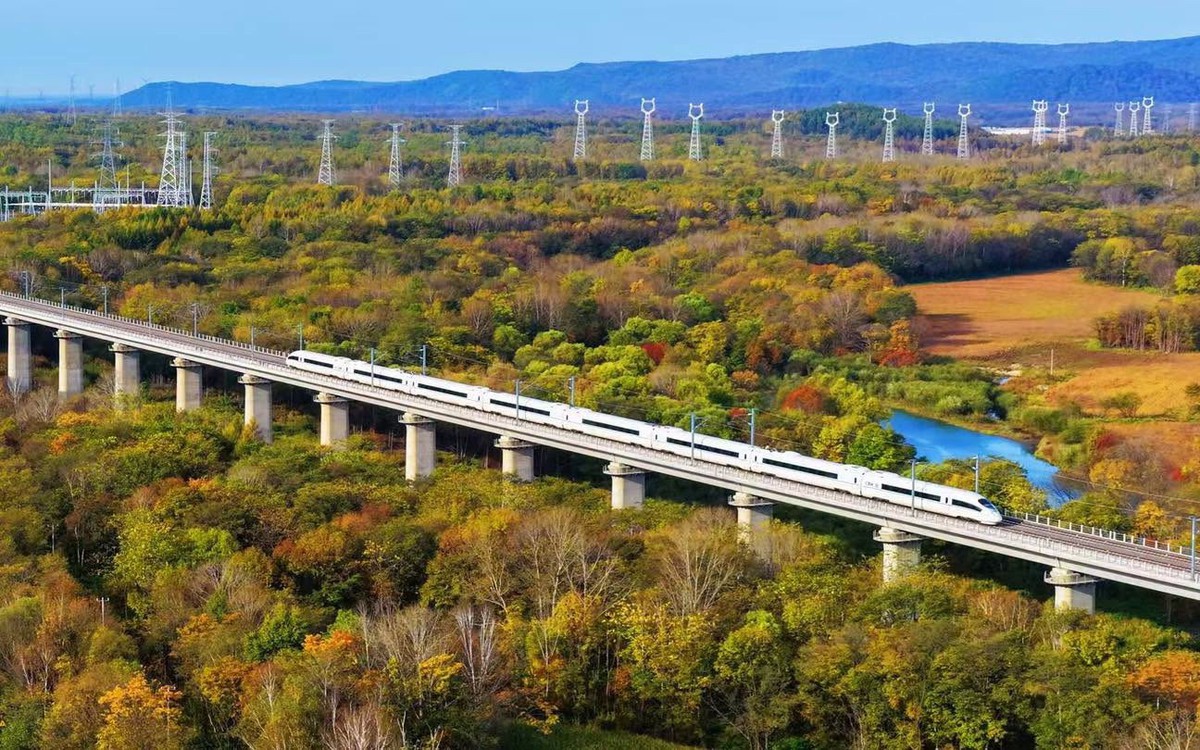 Siêu đường sắt cao tốc 250 km/h, vốn đầu tư 174.000 tỷ đồng chạy xuyên khu vực đóng băng lâu năm, mùa đông có thể lạnh tới -40°C