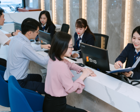 SHS phát hành liên tiếp 2 lô trái phiếu trong 3 ngày