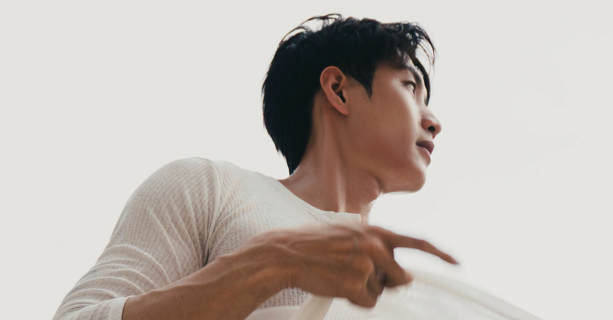 Tình hình hiện tại của nam ca sĩ Việt ngã gãy xương sườn