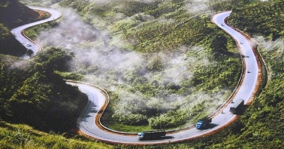 Tại sao lại gọi là đèo Long Lanh?