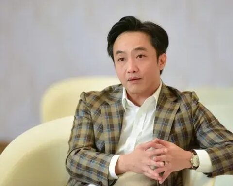 Cường Đô La chia tay, cổ phiếu QCG “có biến”