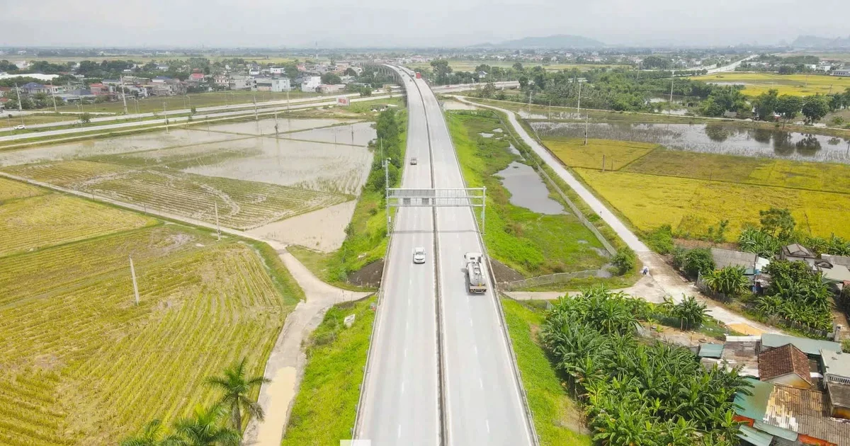 Đề xuất gần 180.000 tỷ ‘lên đời’ 18 đoạn tuyến cao tốc Bắc – Nam