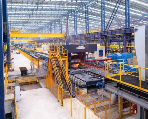 Cận cảnh “cỗ máy khổng lồ” sắp xuất hiện tại siêu tổ hợp thép của tỷ phú Phạm Nhật Vượng