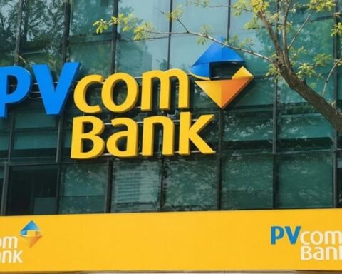 Lộ diện 7 nhà đầu tư sắp chi “đậm” gom hơn 32% vốn PVcomBank, loạt biến động trước thềm chào bán
