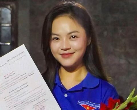 Nữ diễn viên Việt vừa được kết nạp Đảng, cả Bộ Quốc phòng khen thưởng mới tài