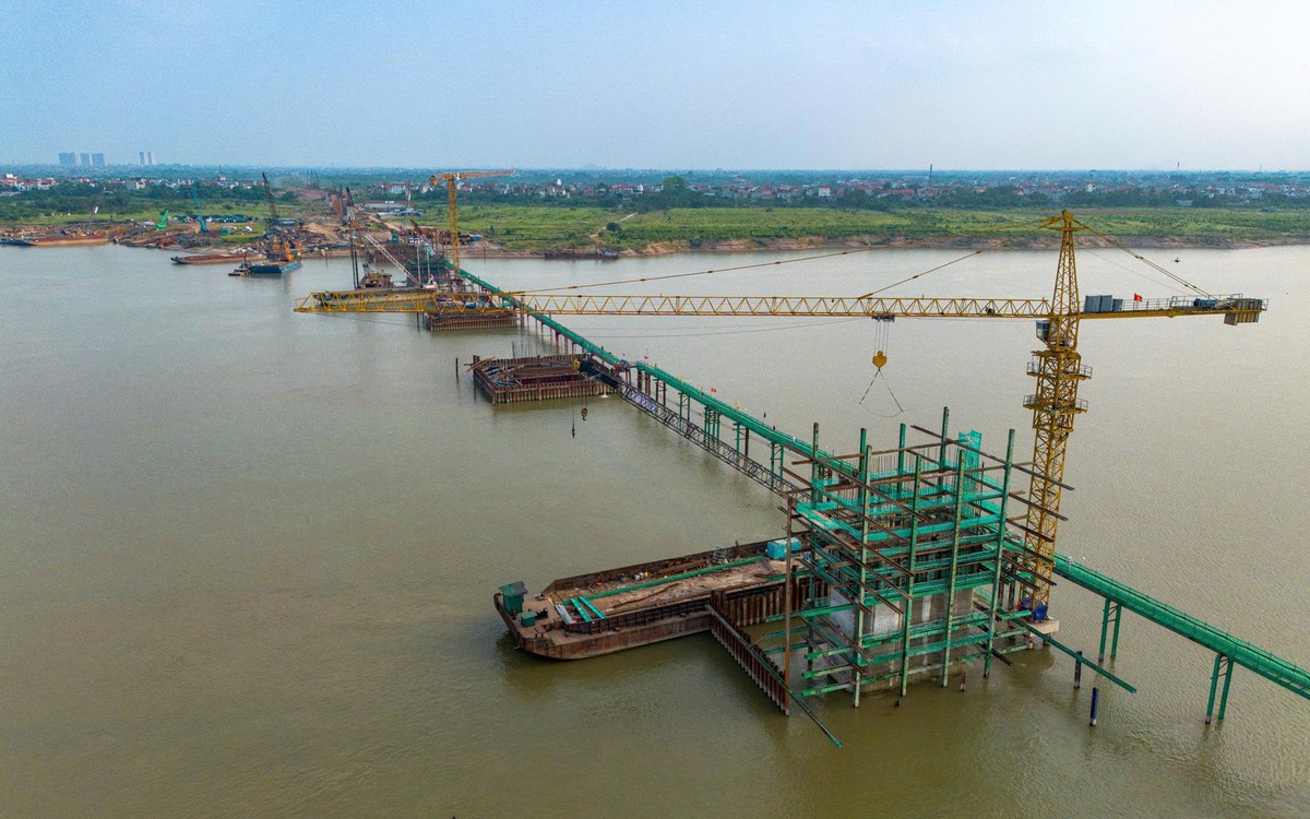 Chỉ một năm nữa, thành phố giàu nhất miền Bắc sẽ hoàn thành cây cầu gần 10.000 tỷ đồng, kết nối các đại đô thị của Vinhomes và Sun Group