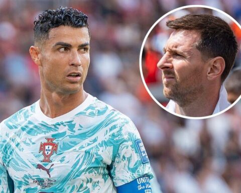 Ronaldo vượt qua Messi