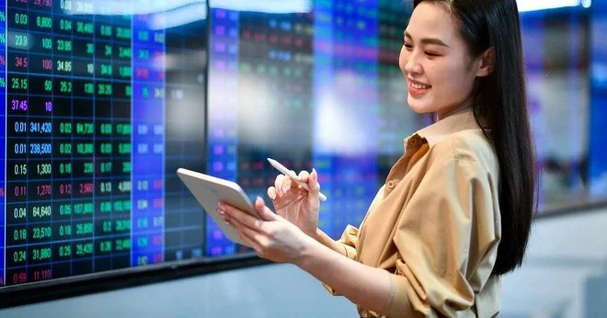 Lượng tiền lớn trở lại, chứng khoán tăng mạnh nhất hơn nửa năm