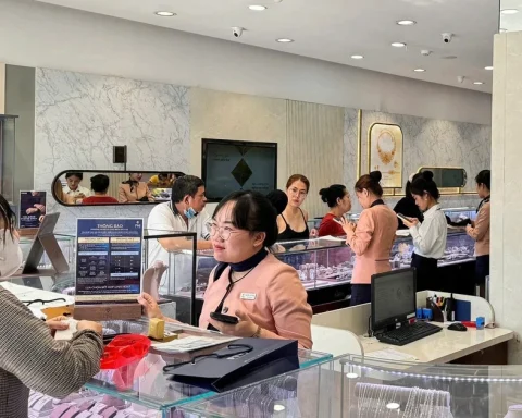 Vụ việc ‘thiên nga đen’ tác động lớn đến thị trường kim cương Việt Nam