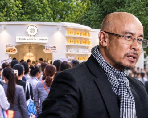 Cảnh tượng mới nhất tại gian hàng của ông Đặng Lê Nguyên Vũ tại Trung Quốc