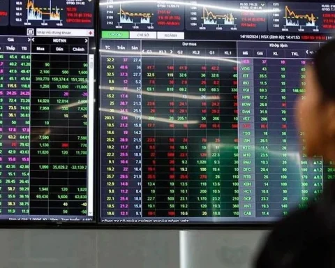 VN-Index bứt phá gần 70 điểm, vì sao tài khoản vẫn âm?