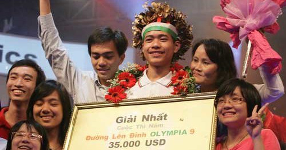 Chân dung học sinh Quốc học Huế đầu tiên trong lịch sử vô địch Đường Lên Đỉnh Olympia