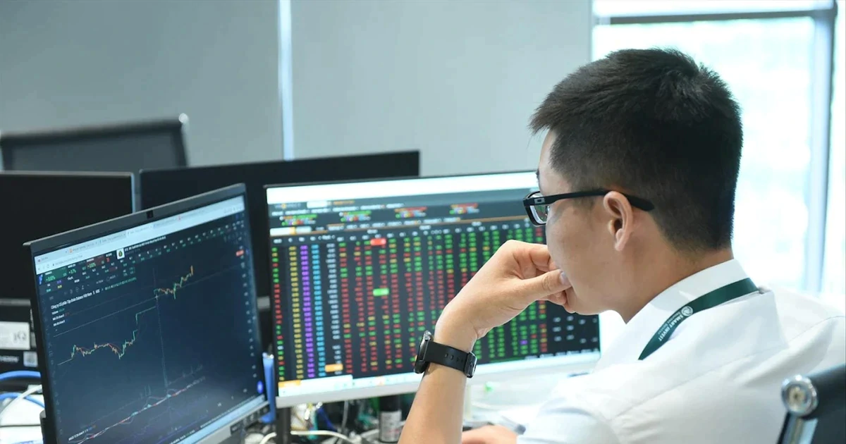 Thị trường ảm đạm, công ty chứng khoán làm ăn ra sao?