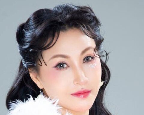 Nữ ca sĩ SN 1986 quê Cà Mau mua được nhà nhờ 1 bài hát, chạy 11 show/đêm, đổi 10 chiếc xe