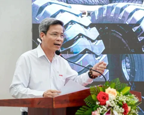 Ông Lê Hoàng Khánh Nhựt bị khởi tố, doanh nghiệp công bố tài liệu quan trọng