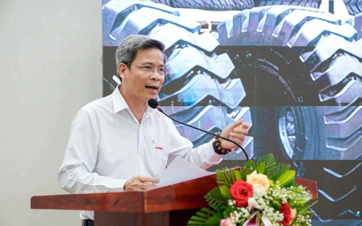 Ông Lê Hoàng Khánh Nhựt bị khởi tố, doanh nghiệp công bố tài liệu quan trọng