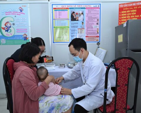 Trẻ mắc bệnh hô hấp nhập viện tăng, cách phòng bệnh hiệu quả