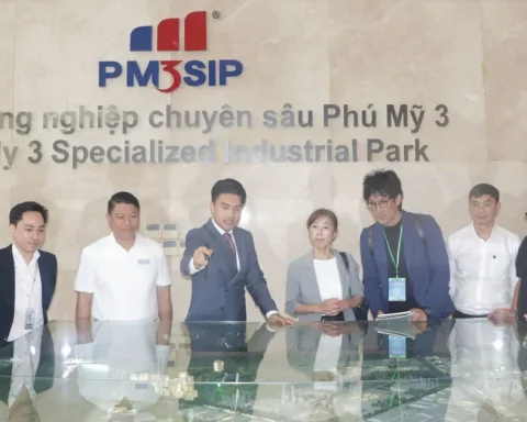 Đoàn đại biểu Thành phố Đối tác Kinh tế tìm hiểu mô hình khu công nghiệp sinh thái TPHCM